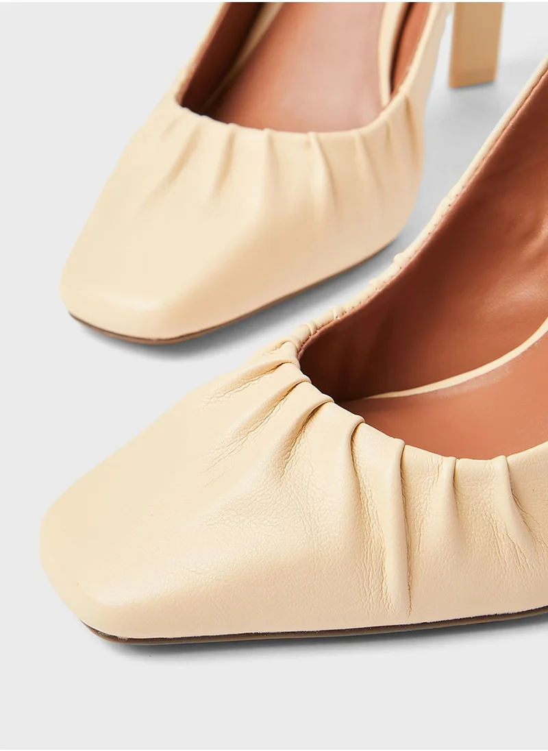 CALL IT SPRING Dallia High Heel Pumps