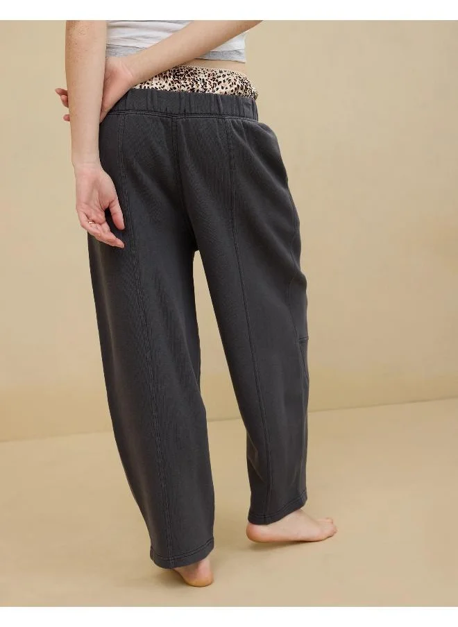 آري من امريكان ايجل Aerie Seams Right Barrel Leg Sweatpant