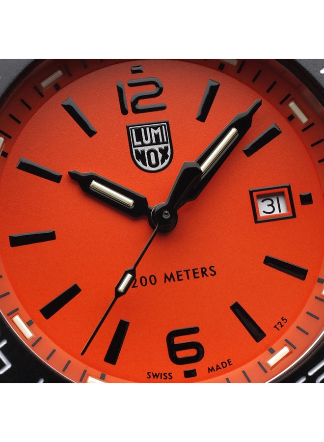 Luminox Unisex Analog Round Shape Rubber Wrist Watch XS.3129 - 44 Mm  - Image 3