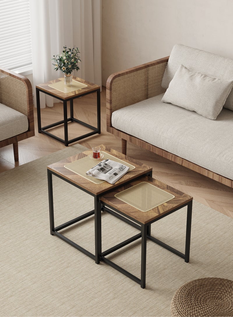 شي ون طقم طاولات مربعة من SHEE ONE بتصميم خشبي فاخر ولمسة قشّ طبيعية | طاولة جانبية أنيقة للزوايا والصالات | طاولة خدمة مثالية للمجالس | طاولة ضيافة عملية بتصميم متداخل لتوفير المساحة | طاولة ديكور عصرية بإطار معدني متين | الأبعاد: 50×45×45 سم، 45×40×40 سم، 40×34×35 سم - Image 4