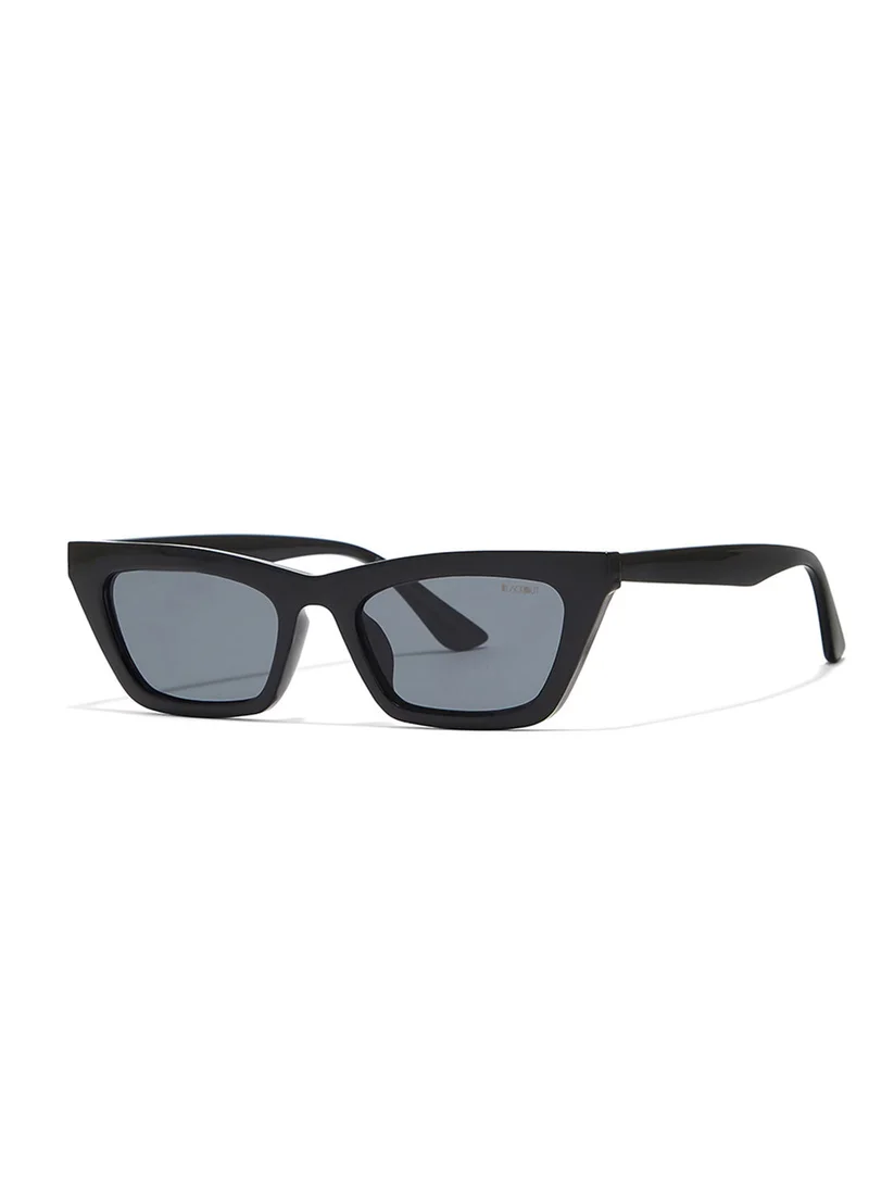Blackout Bare,Women Sunglasses, Cat Eye Sunglasses, UV Protection: UV400 (Black,Grey)
