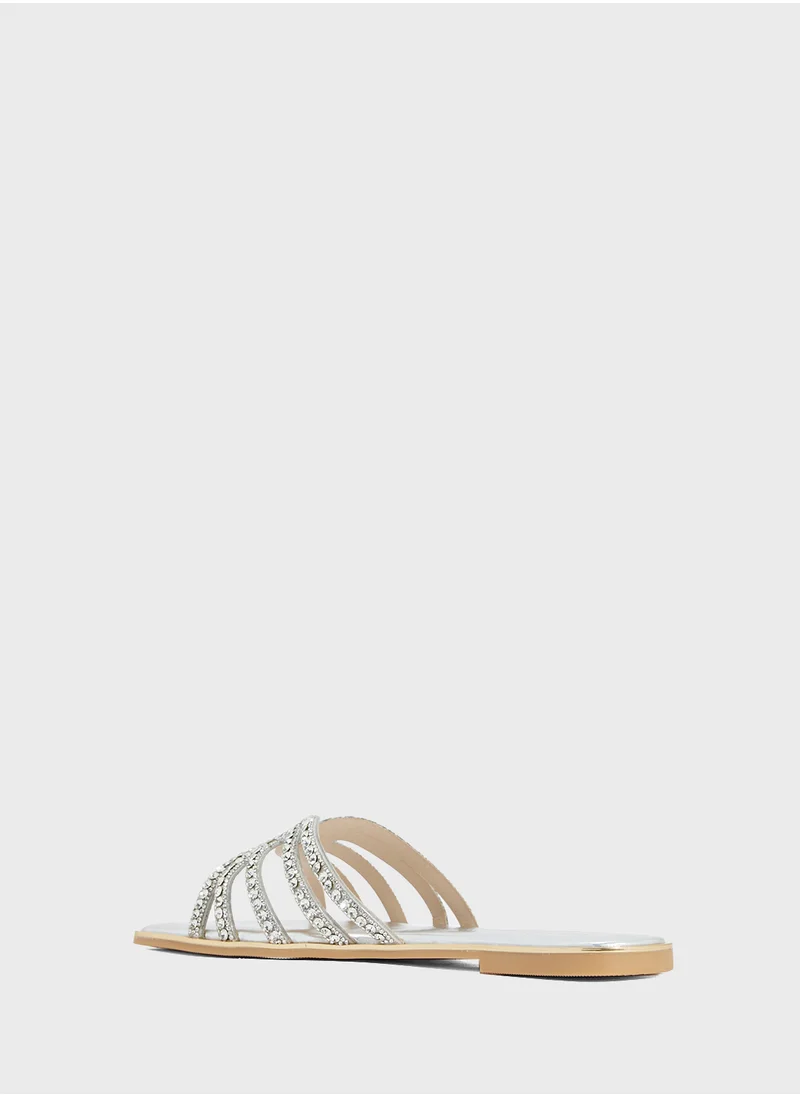 خزانة Diamante Flat Sandal