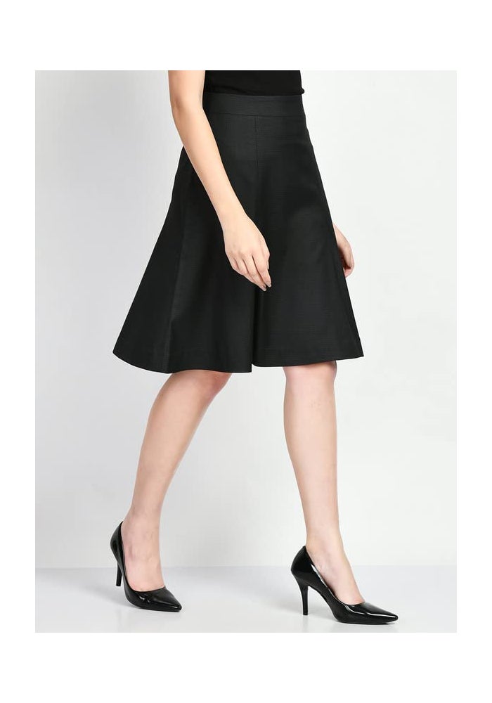 Exude Black Solid Pencil Skirt for Women - Image 2