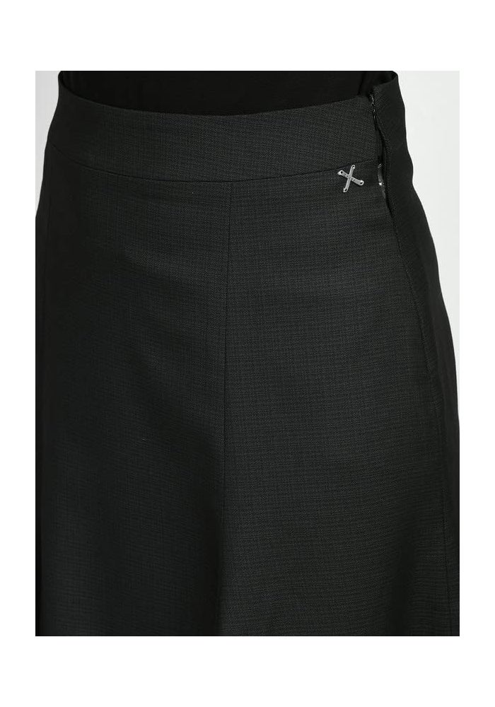 Exude Black Solid Pencil Skirt for Women - Image 4