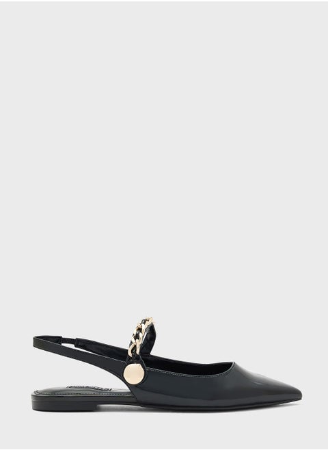 Pointed Toe Flat Sandals
