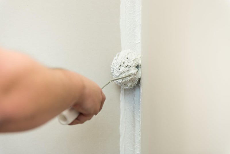 ToolPro Professional Grade 3 Inch Corner Roller & Applicator for Applying Drywall Mud to Corners - Image 4