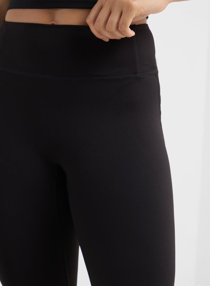 FRWD High Rise Seamless Biker Shorts  - Image 3