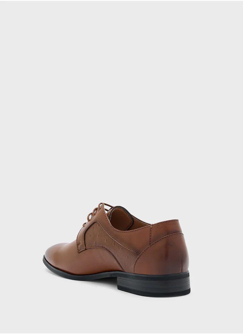 روبرت وود Ostritch Print Detail Formal Lace Ups