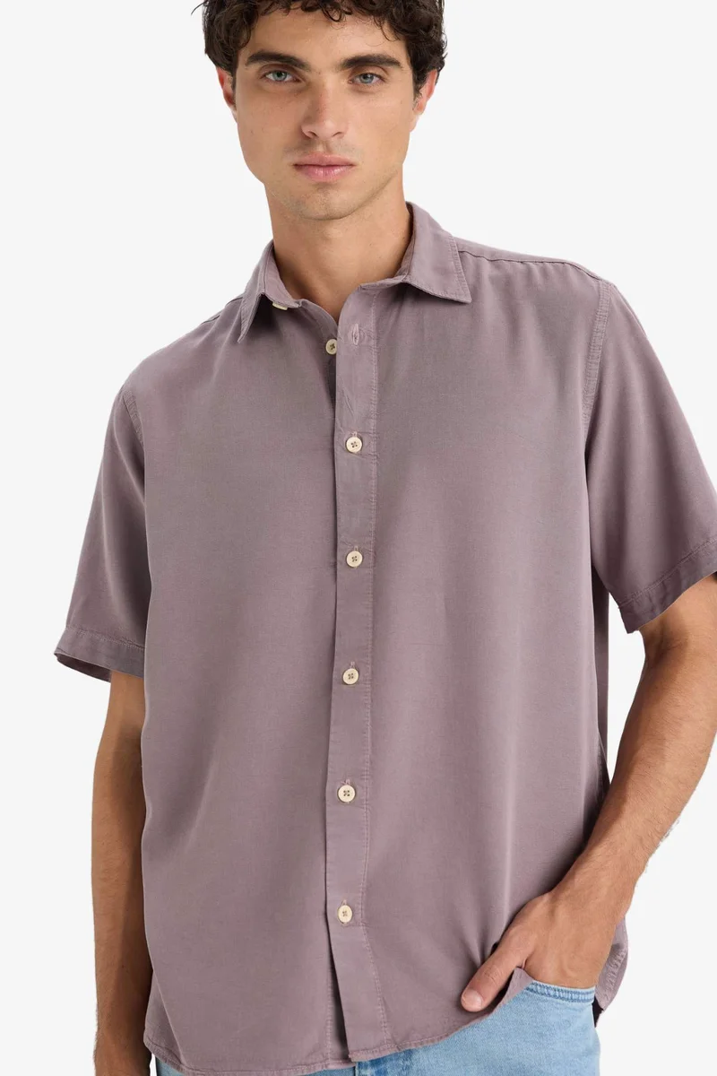 ديفاكتو Regular Fit Sensual Short Sleeve Shirt