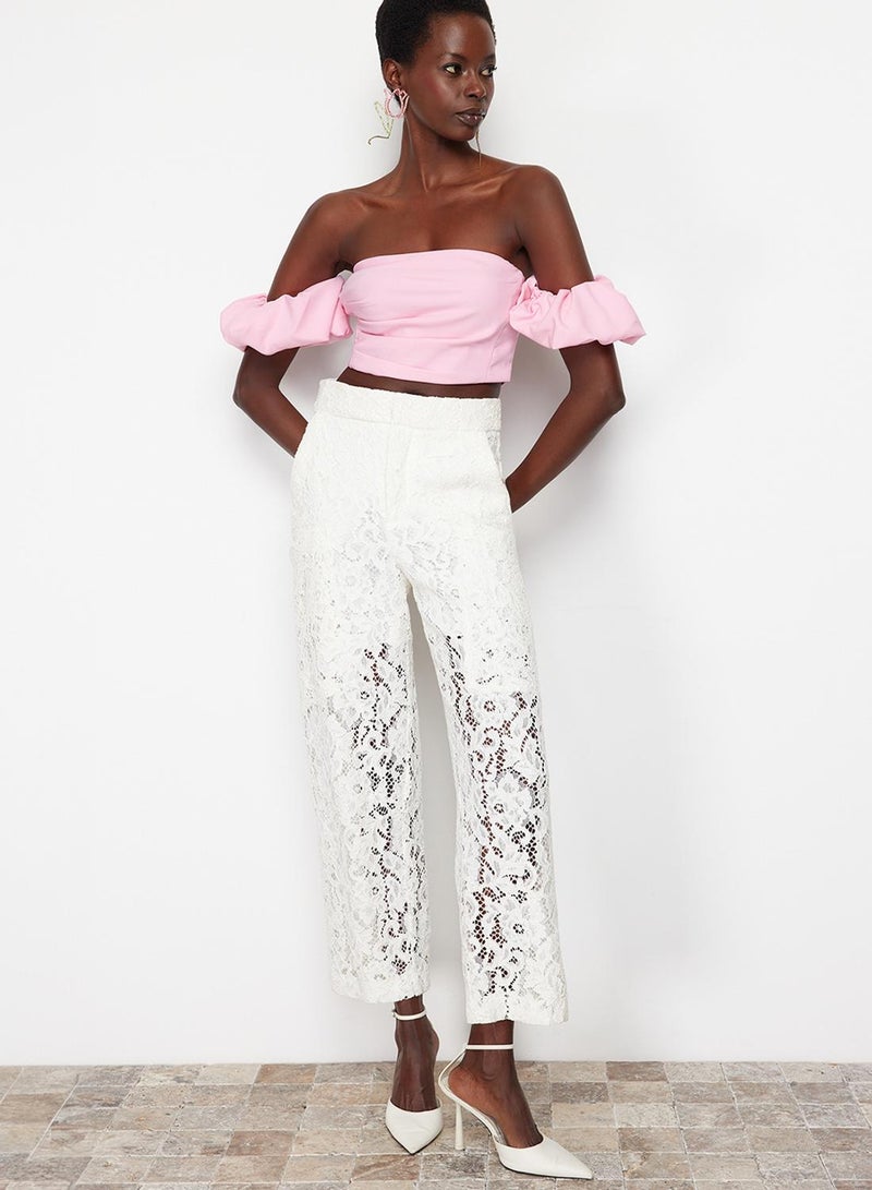 trendyol TPRSS24BS00020 Model Pink Crop Woven Bustier - Image 3