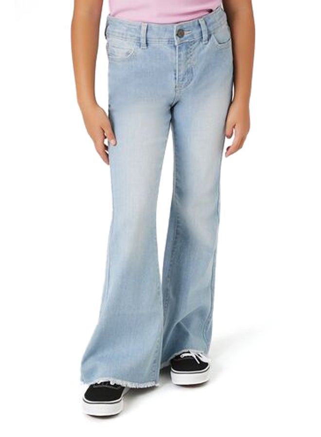 FOREVER 21 Girls Frayed Flare-Leg Jeans (Kids) - Image 2