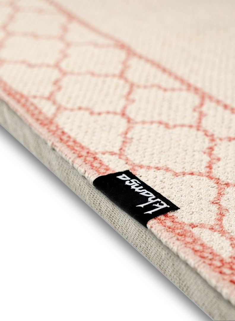 خمسة سجادة صلاة إسلامية من "خامسا كومفورت" مزودة ببطانة إسفنجية إضافية لتخفيف الضغط وامتصاص الحركة، مقاس الأطفال 55 سم × 100 سم، بتصميم عربي من قماش قطني عضوي ناعم 100%، تصميم عربي مصنوع يدويًا | زهري - وردي - Image 2