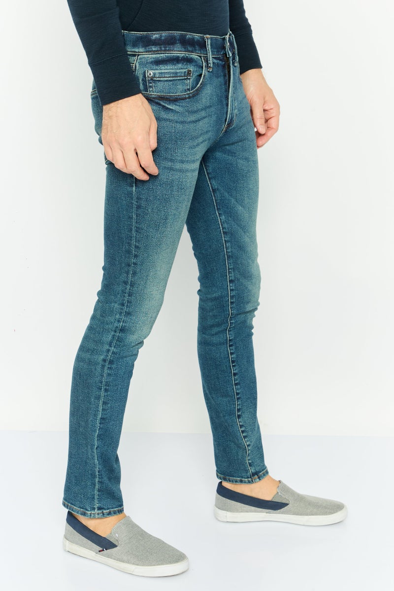 GAP Men Skinny Fit Wash Stretchable Denim, Blue - Image 2