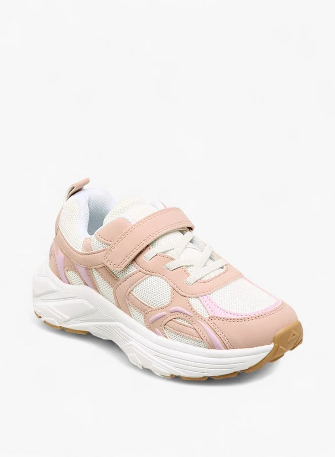 بابريكا حذاء رياضي بألواح وإغلاق بشريط لاصق