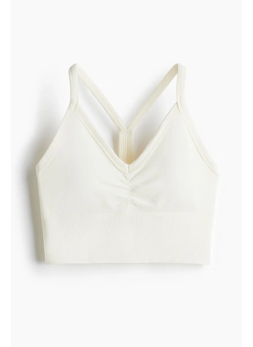 H&M Seamless Medium Support Sports Bra With Drymove™