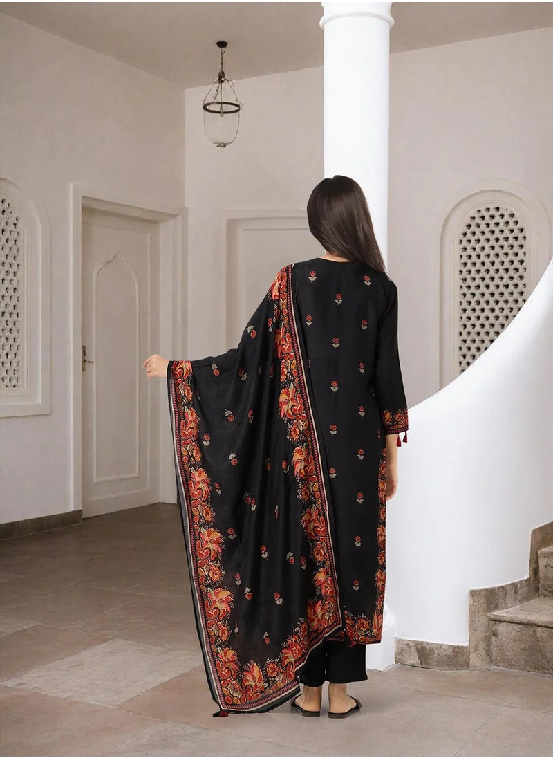 آي شين Women's Black Muslin Embellished Tunic Full Length Casual Straight Fit Kurta Set
