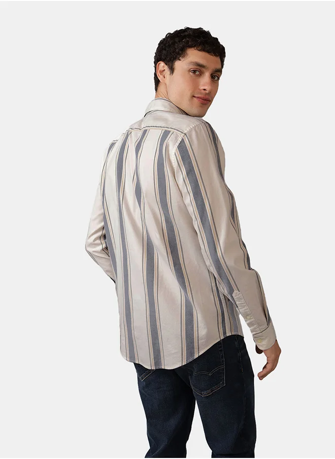 امريكان ايجل AE Striped Slim Fit Oxford Button-Up Shirt