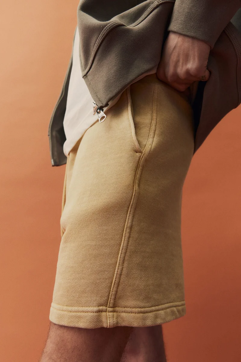 H&M  Regular Fit Sweatshorts for Men | Best Price UAE