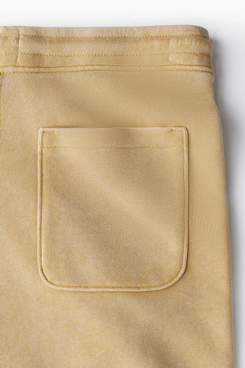 H&M  Regular Fit Sweatshorts for Men | Best Price UAE
