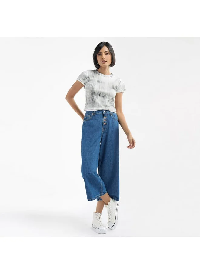 FAV All-Over Print Crew Neck T-shirt with Short Sleeves