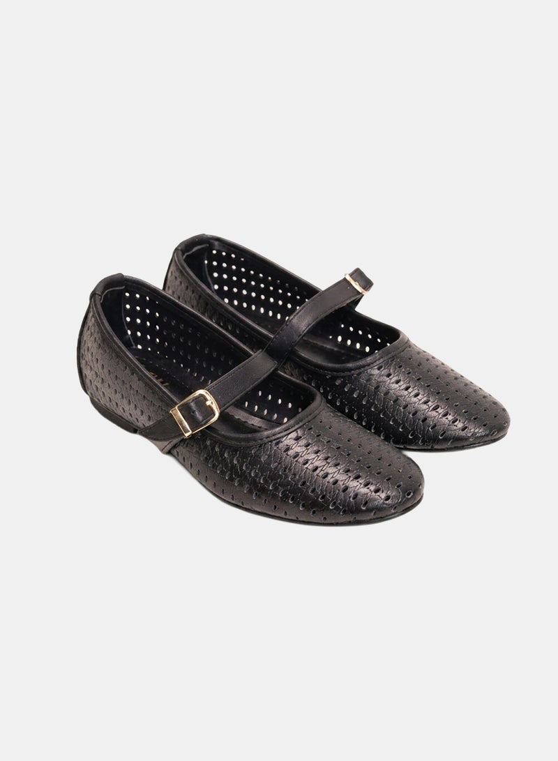Ballerina-Perforated Mary Jane