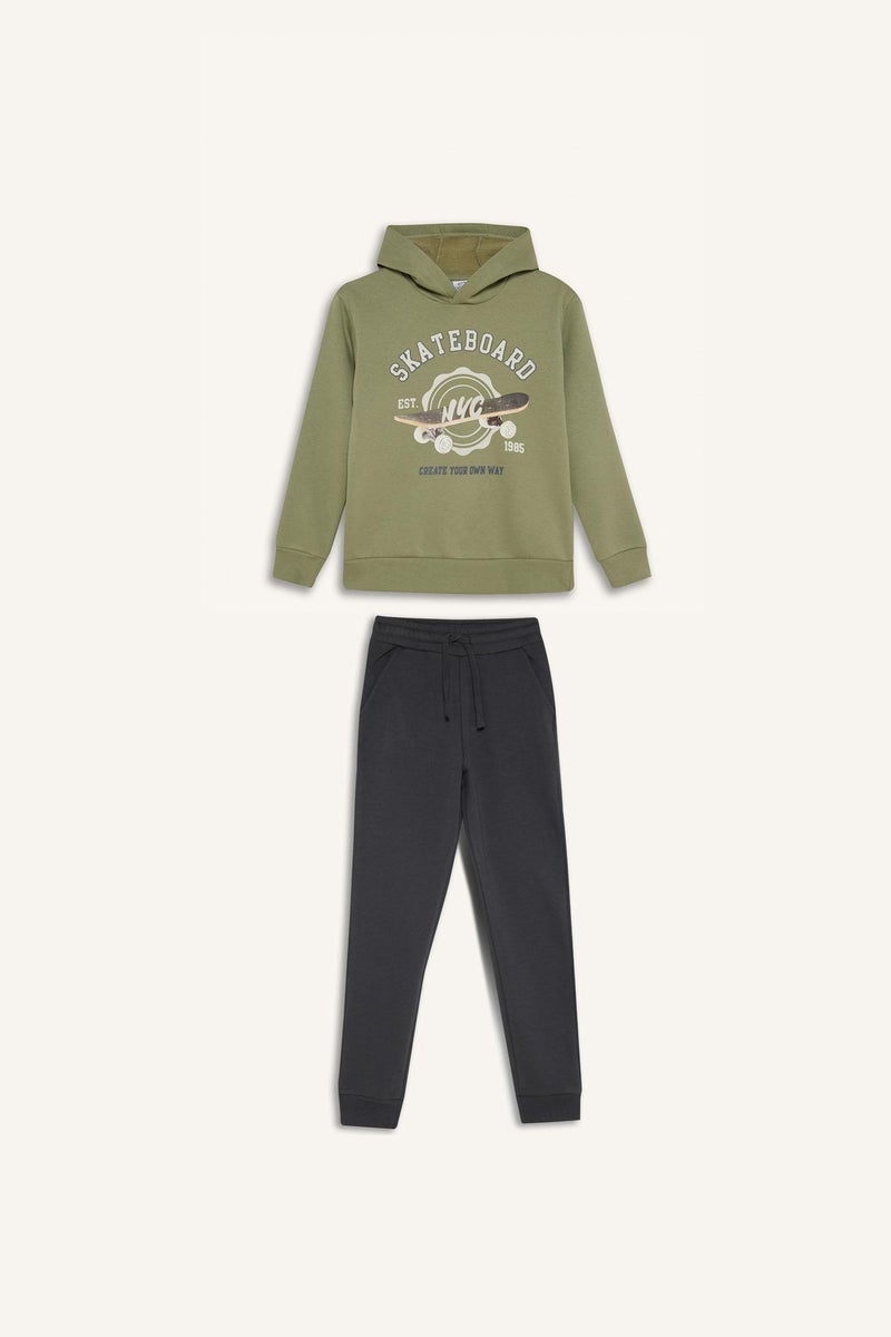 DeFacto Boy Printed Sweatshirt Elasticated Sweatpants 2 Piece Set  - Image 4