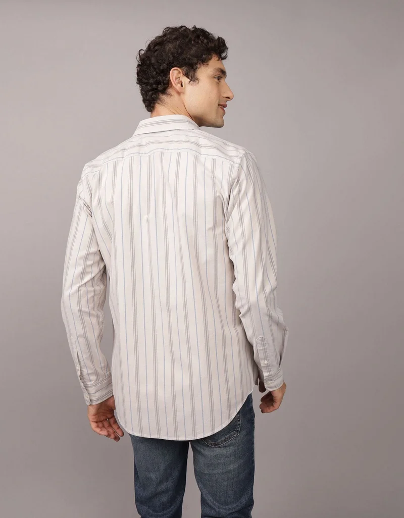 امريكان ايجل قميص أكسفورد مخطط بقصة ضيقة بأزرار