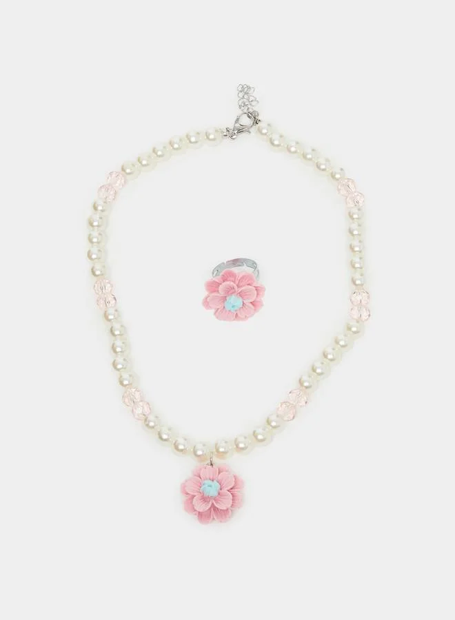 ستايلي مجموعة من 4 اعقاد خرز وخاتم مع سوار يد وأقراط