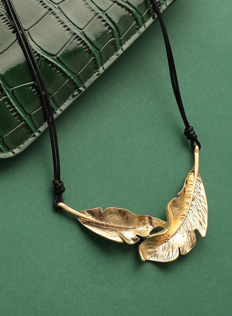 Sohi  Women's Alloyminimal Necklace for Women | Best Price UAE