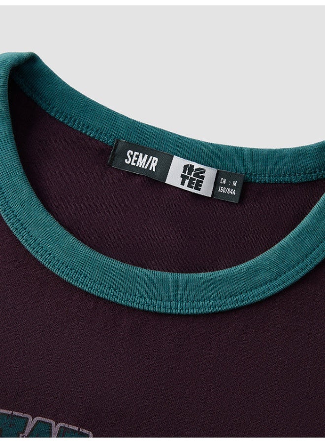 سيمير تيشيرت مع طبعة أمامية وتفاصيل خطوط للنساء - Image 3