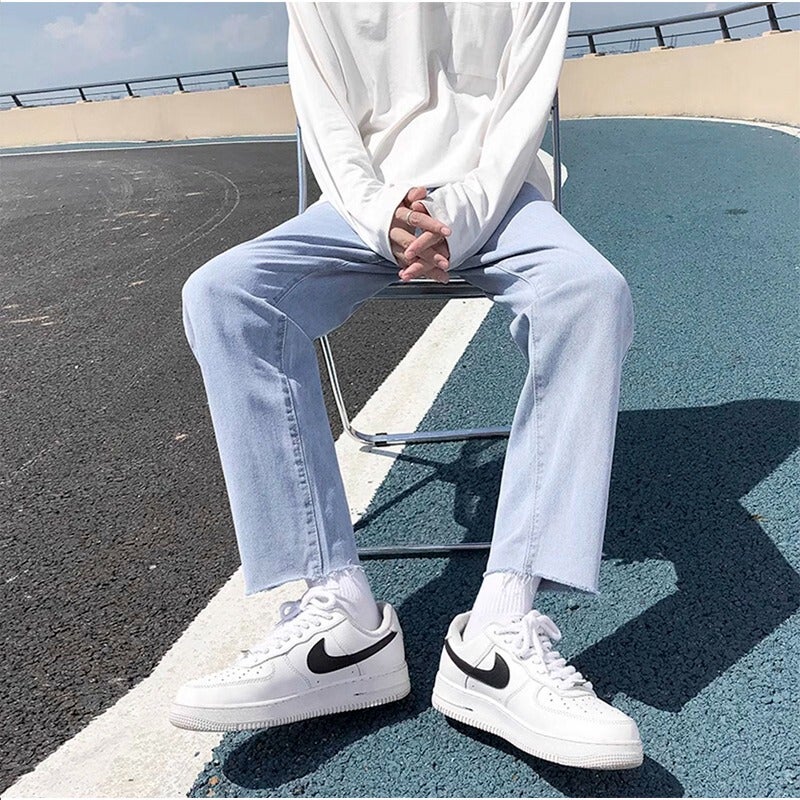 Unisex Classic Denim Jeans Loose Fit Daily Outdoor Wear - Image 5
