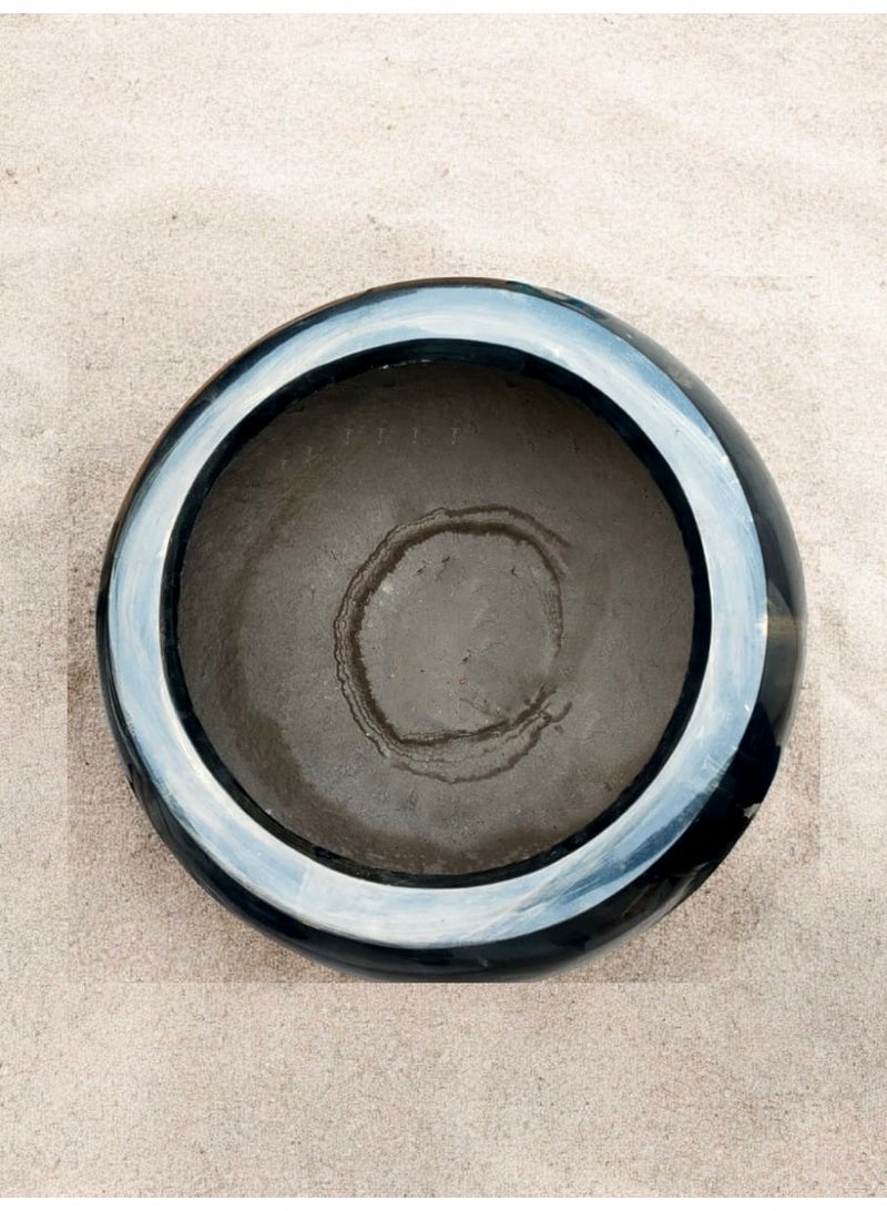 كلور زون بوتري اوعية للمنزل الداخلية والخارجية هيكل متين وقوي، مثالية لنباتاتك الكبيرة تمنع تغير اللون والتشقق الناتج عن التعرض لأشعة الشمس مقاوم للماء واشعة الشمس وعوامل الجو، فايبر50 cm - اسود لامع - Image 3