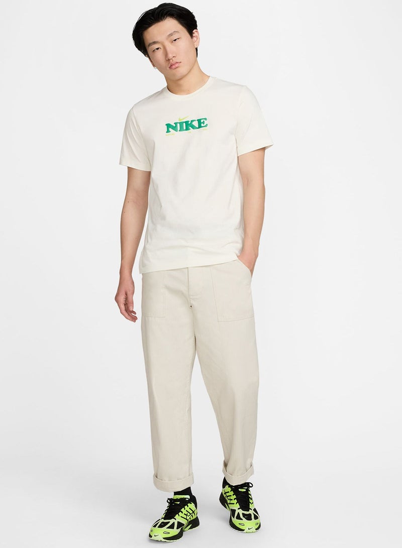 Nike Nsw Blooming T-Shirt - Image 4