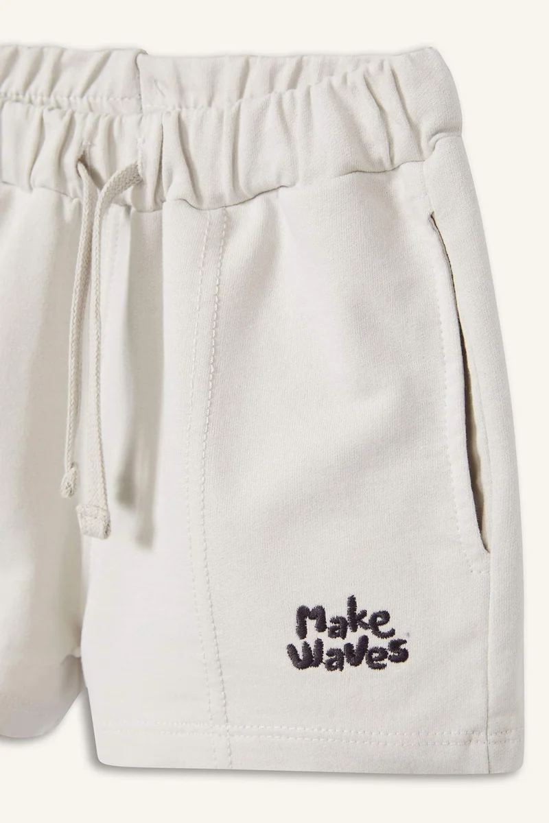 DeFacto Regular Fit Elastic Band Shorts