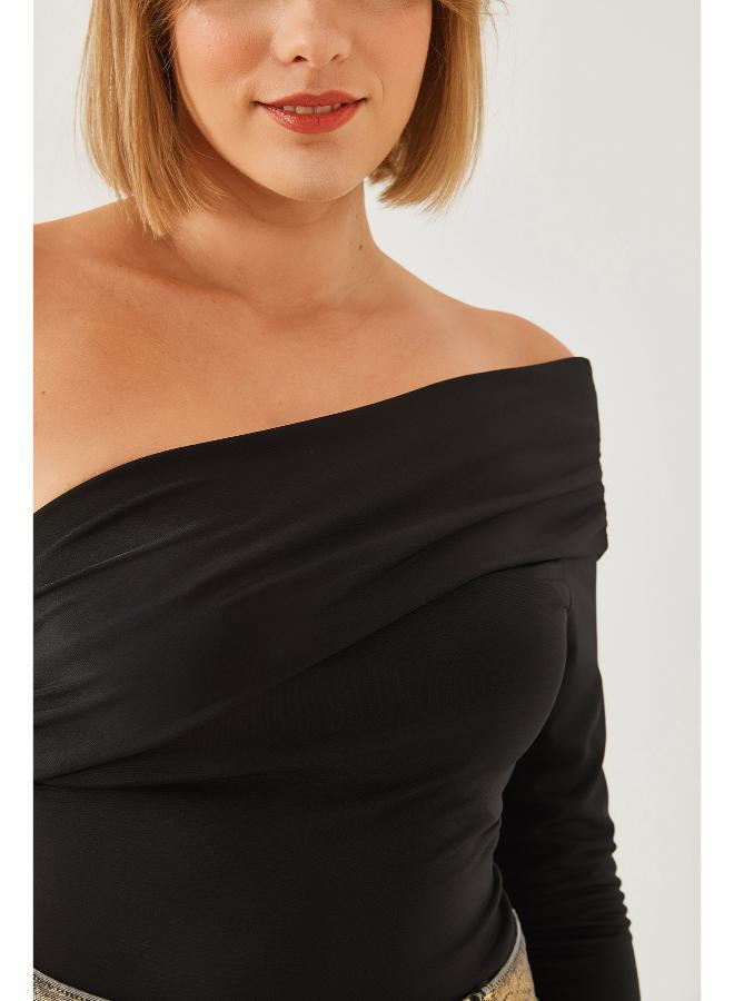 جينجر بلوزة بكتف واحد مكشكشة - Image 5