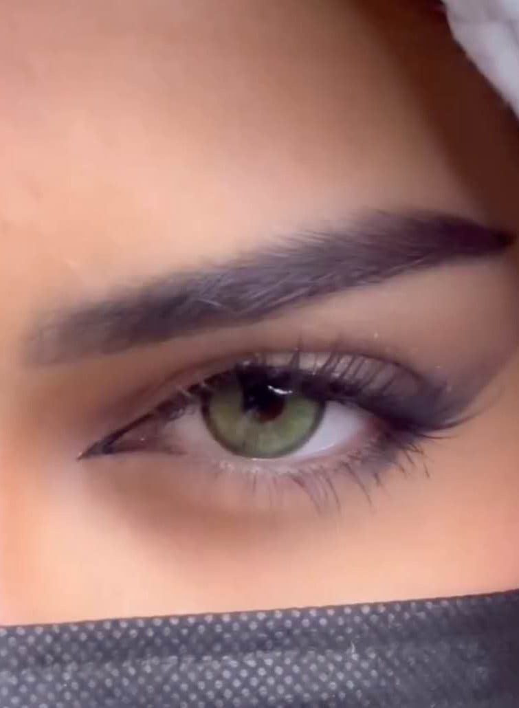 يونيبلينغ عدسات لاصقة ملونة سنوية داون الأخضر - Image 1