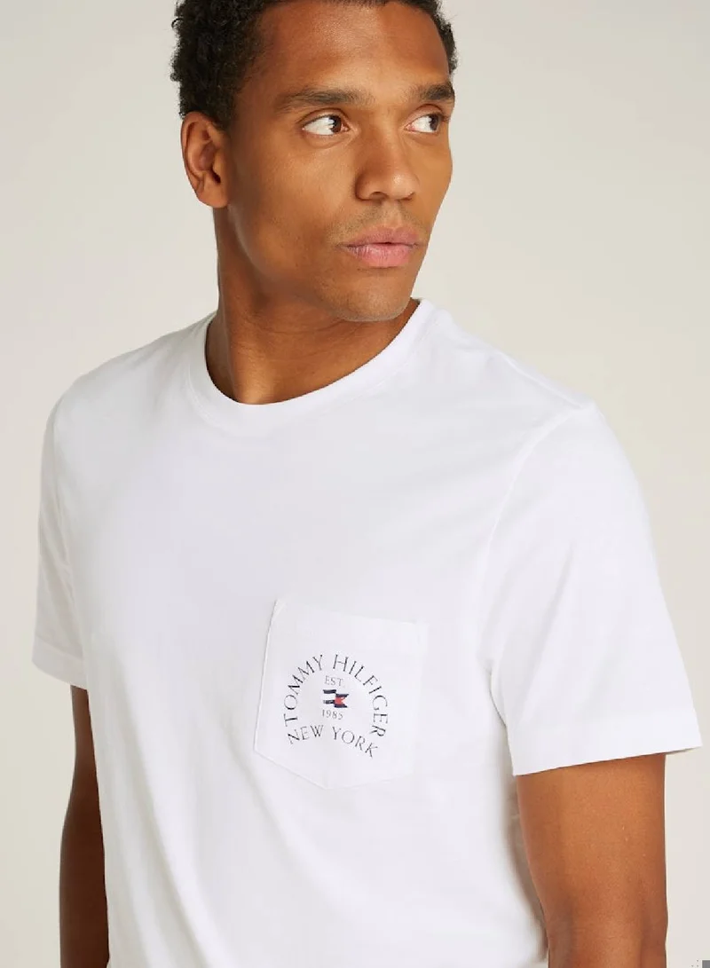 TOMMY HILFIGER Arch Pocket T-Shirt