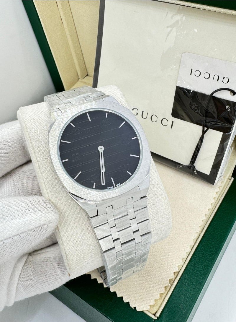 GUCCI The famous Gucci watch