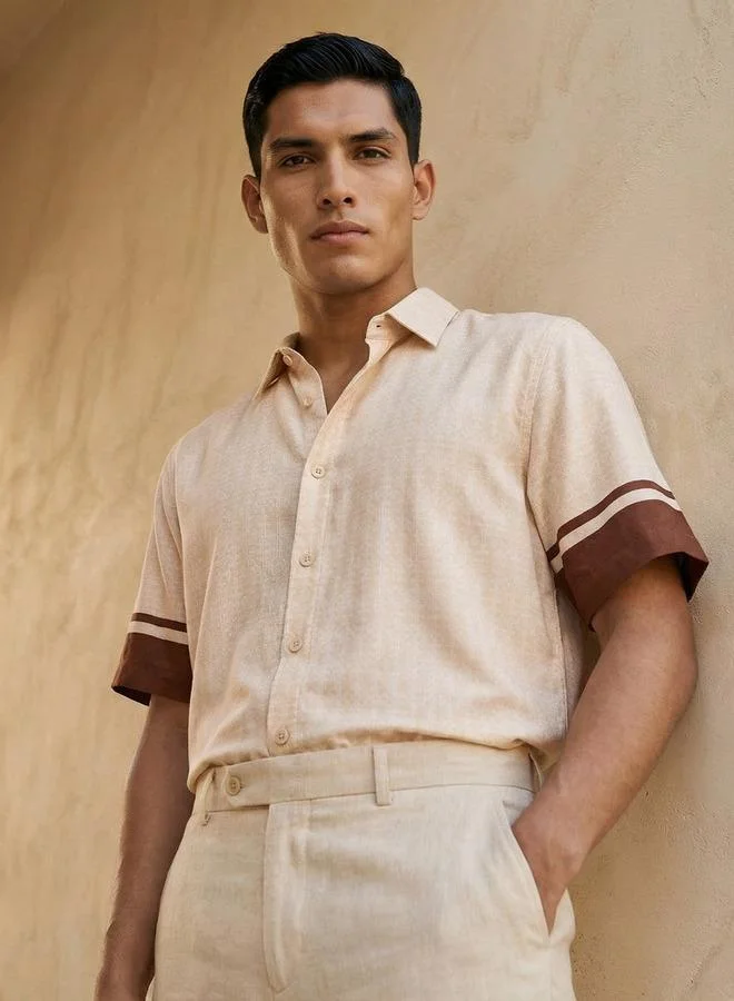 Emperor Emperor Men Regular Fit Collared Printed Short Sleeve Shirt