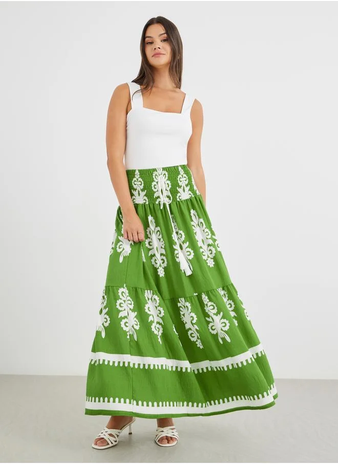 Styli Styli All-Over Printed A-Line Maxi Skirt