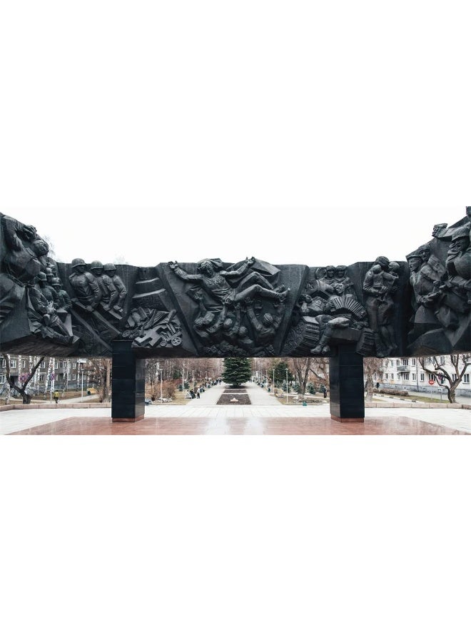 Georgy Frangulyan: Off-Modern - Image 2