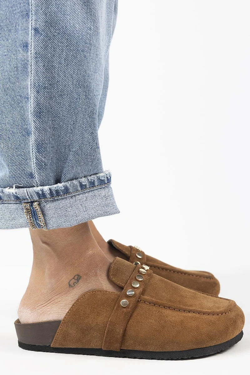 مانجيرو قباقيب مانيجيرو بونيتا 2 النسائية من الجلد الطبيعي باللون البني الفاتح