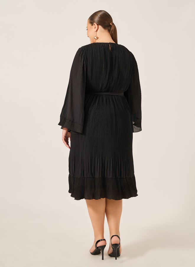 Styli Plus Size Pleated Tie-Waist A-Line Midi Dress - Image 5