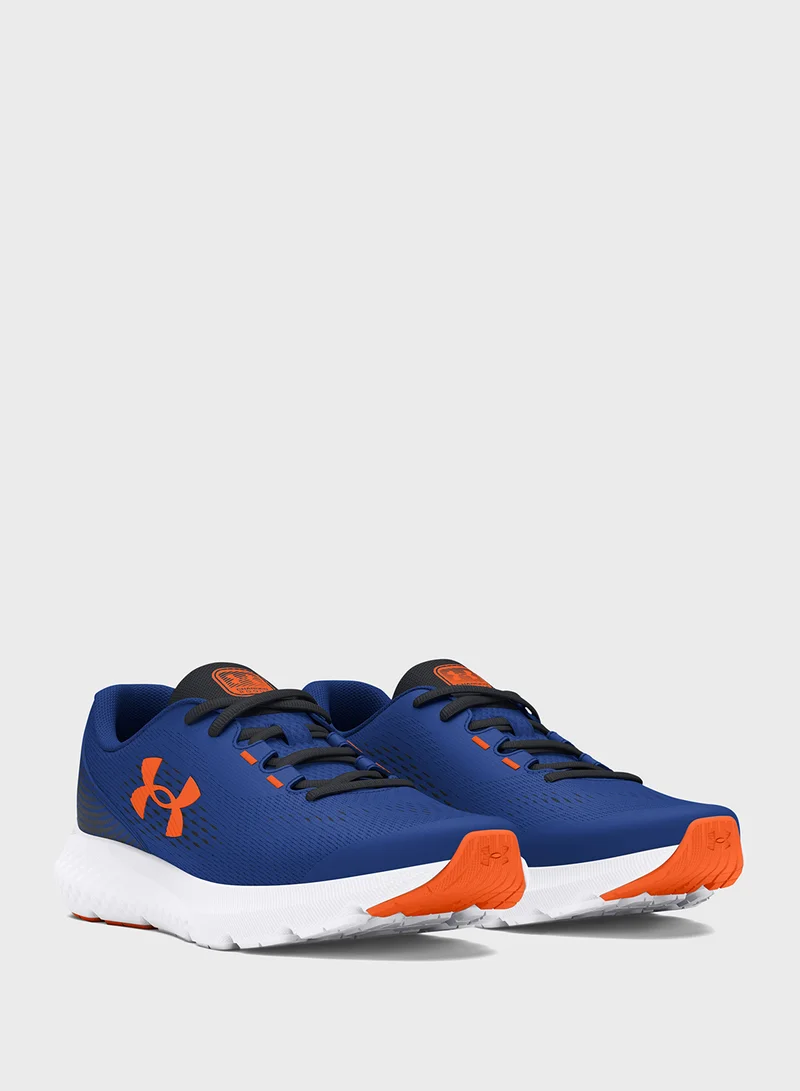 اندر ارمور Boys' Grade School Charged Rogue 4 Shoes