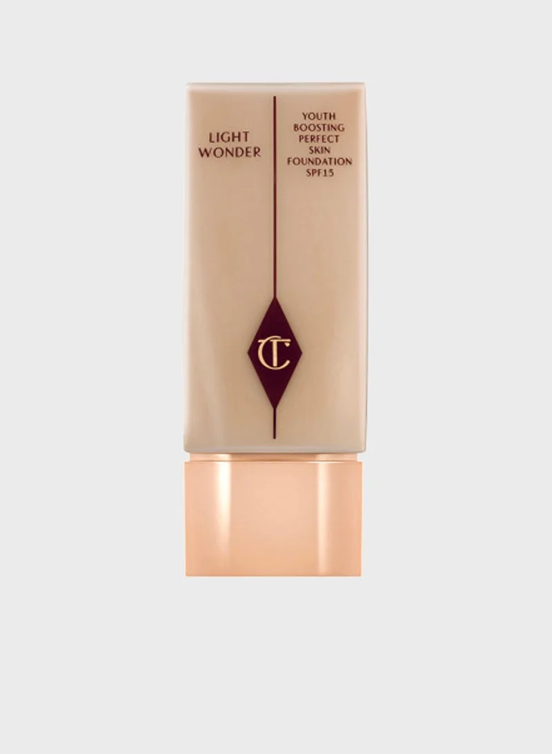 Charlotte Tilbury Light Wonder Foundation - 7 Medium
