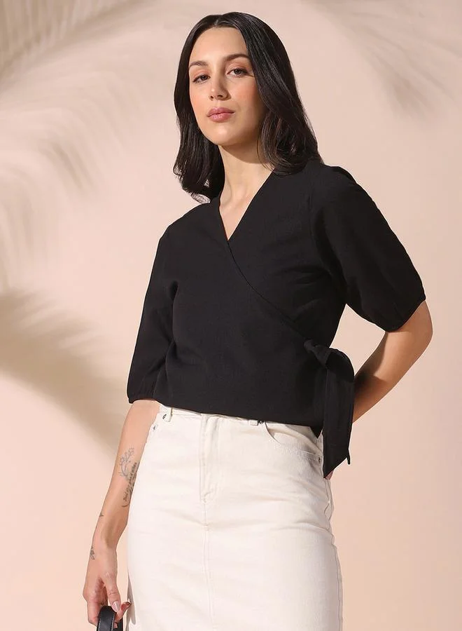 Dennis Lingo Women'S Black Polyester Blend Solid Pattern Regular Fit Tops