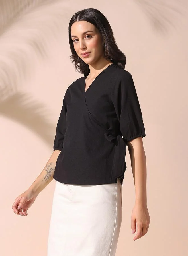 Dennis Lingo Women'S Black Polyester Blend Solid Pattern Regular Fit Tops