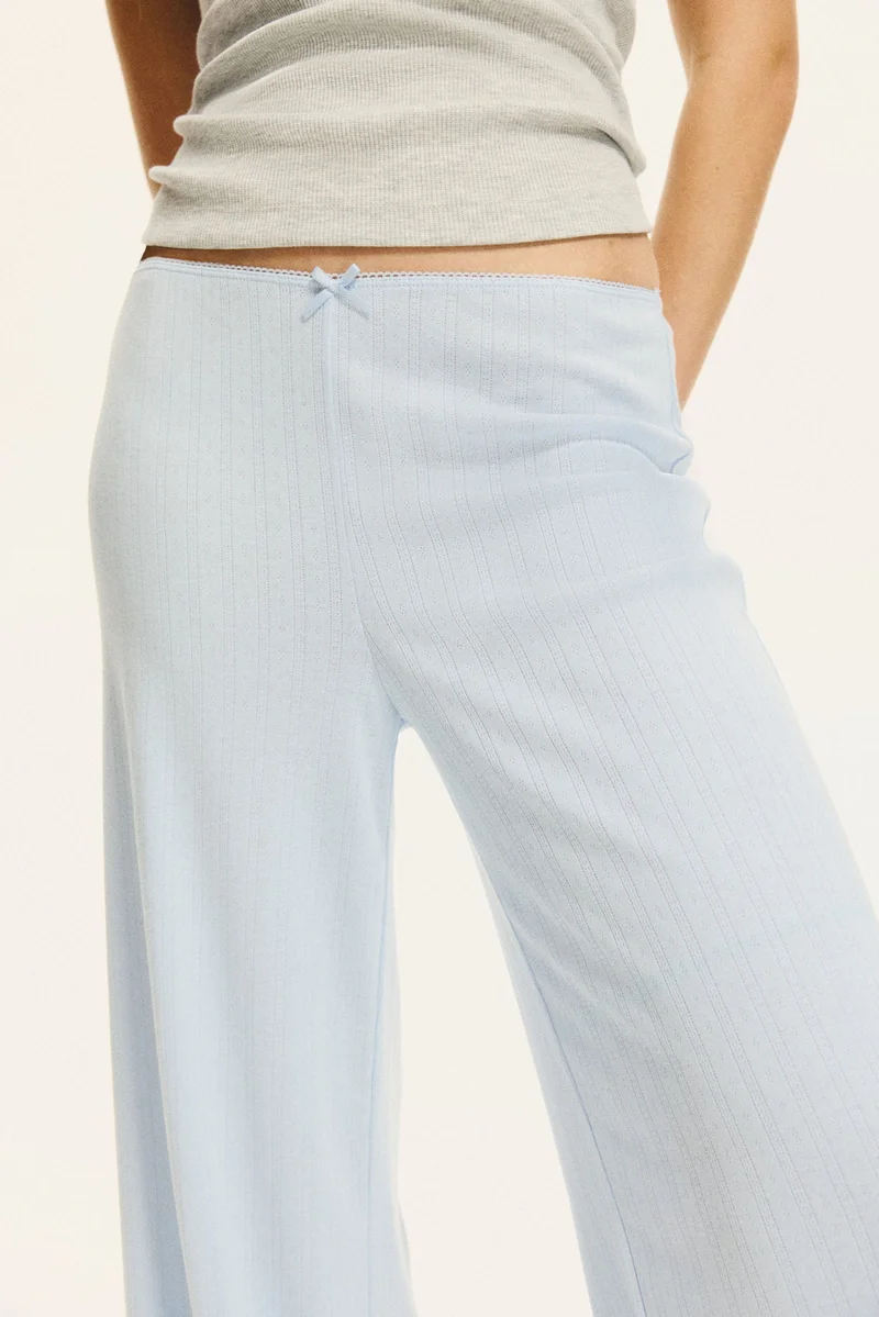 اتش اند ام بنطلون جيرسيه بنمط منقط