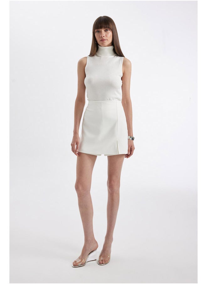 DeFacto Woman Tricot Regular Fit Turtle Neck Sleeveless Pullover  - Image 5