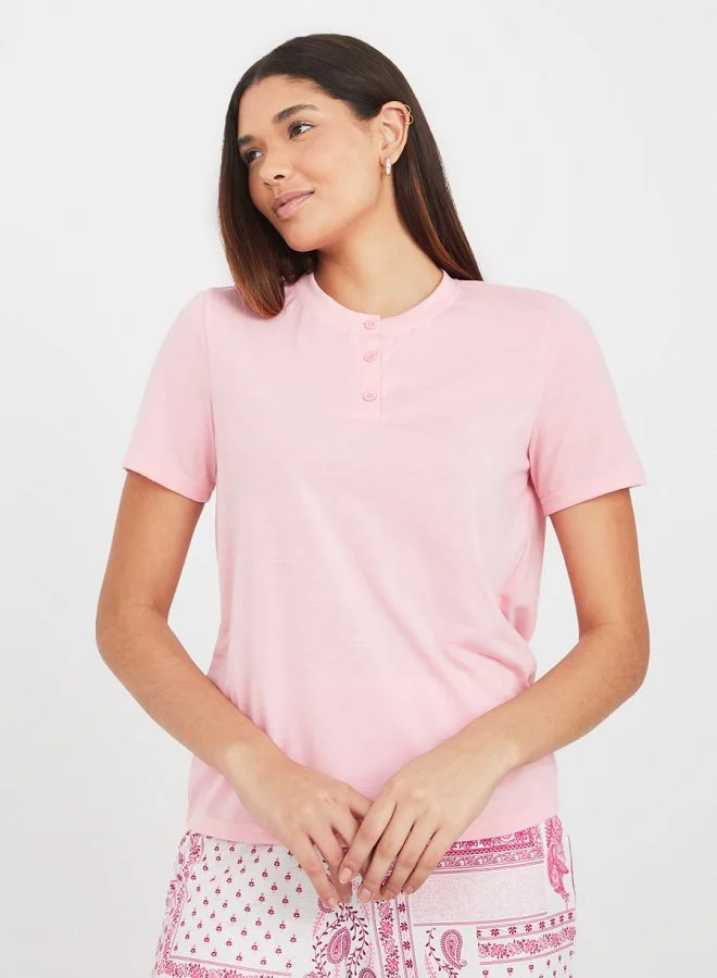 Styli Solid Placket T-Shirt & Paisley Print Pyjama Set